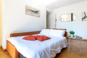 Duomo 15 min walk - Historic Center - 2 Bedrooms with Terrace