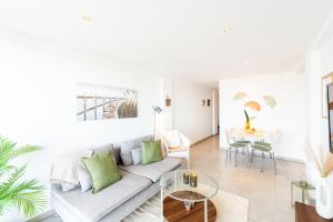Sea Breeze Escape Nerja