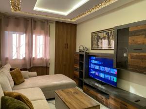 Premium Apartment Near Train Station