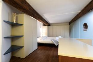 Signoria Lofted Apartment
