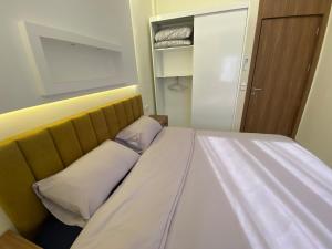 Premium Apartment Near Train Station
