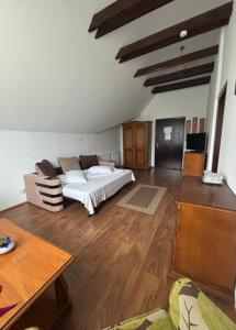 Vila Alisa