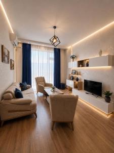 Vazi Aparthotel