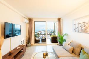 Sea Breeze Escape Nerja