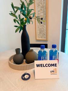 Luxury Studio Suite Rooftop Pool Prime Location