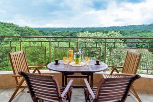 Sunny apartment in Golden Sands