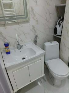 One-Bedroom Apartment close to Metro Varketili