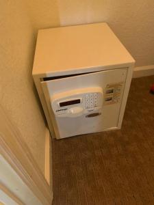Family Resort Condo-Pirate Pool Minutes to Disney