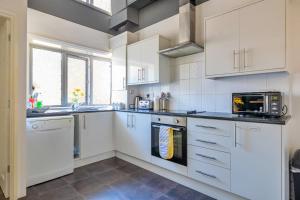 Finest Retreats - Seabreeze, Rhos On Sea