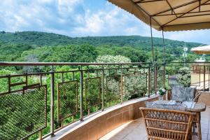 Spacious condo in Golden Sands