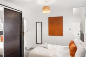 Fabulous House - Sleeps 14