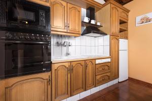 Home2Book La Molina C, Rural Retreat