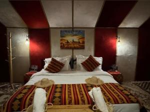 Ahanou desert luxury camp