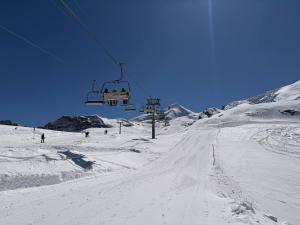 Sunny apartment in the heart of Saas-Fee