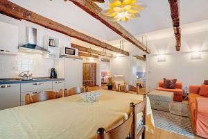 Cozy Country Loft Oleandro