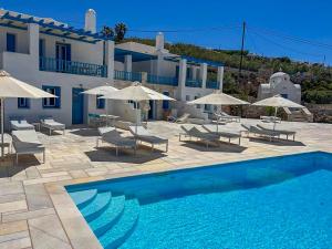 White Blue Houses & Apartments Paros