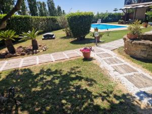 Villa Colle degli Ulivi con piscina e sguardo sul mare