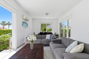 Villa Oasis by Ezoria Villas