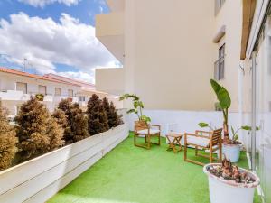 Villa Monica with Private Pool and Jacuzzi