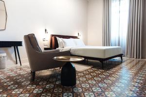 Luxury 3BR SeaView Residence in Balluta Building