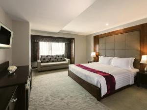 Movenpick Suriwongse Hotel Chiang Mai