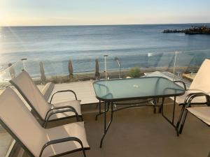 Central urban luxury sea view apt