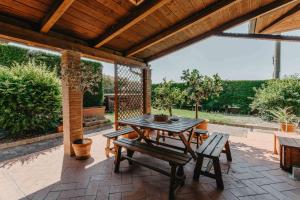 Villa nel Verde - Camera con bagno privato - vicino INAIL e FIERE
