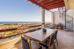 3BR Ocean and City View - Pool - Tennis
