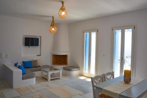 White Blue Houses & Apartments Paros