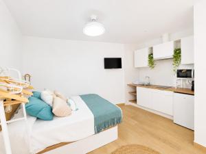 CREA Conil Apartments I