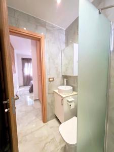 Anthouli homes 3, steps from beach and centre