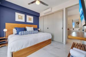 New Condo Right Next to the Beach - Pool