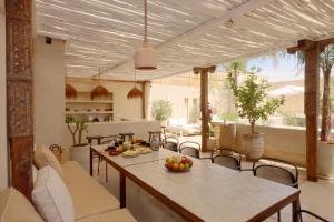 Riad lunja