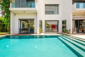 Villa Haut Standing piscine prive 5min de Gueliz