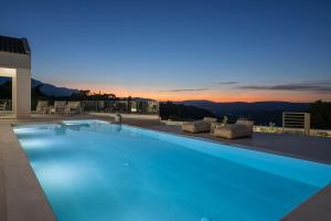 Oramia Infinity Villa with Heated Pool in Chania