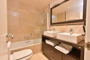 Apartamento vista mar frontal con parking