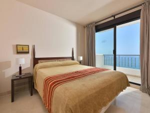 Precioso apartamento de 2 dormitorios con parking & WiFi