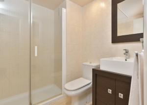 Apartamento de 2 dormitorios vista mar con parking