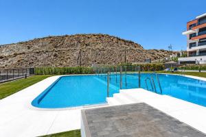Modern Apartment-Sea View