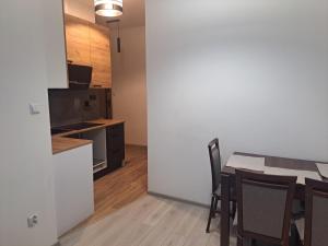 Lunar Apartament