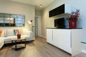 Beautiful apartment next to Sagrada Familia