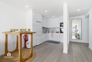 Ocean View - 1 bedroom apartment with amazing views