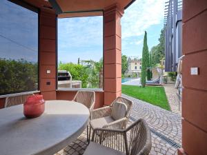 Luxury Apartments La Baia - Gartenwohnung