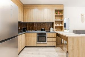 NooN Apartment | Sofo Duni by PikHost