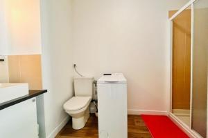 Studio with terrace in the old port of La Rochelle