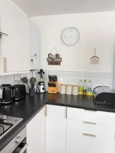 Stylish Charming London Flat Ruislip -Free Parking