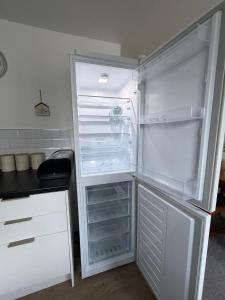 Stylish Charming London Flat Ruislip -Free Parking