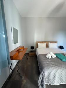 Pebble Home