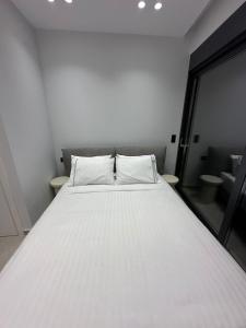 Alimar Pool Suite
