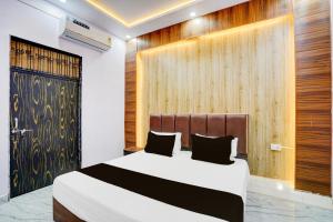 HOTEL O JANKI Kalyanpur Railway Station